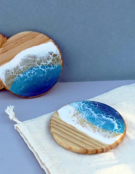 sous-verres bois résine effet vague océan